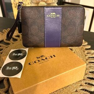 Coach Brown and Purple Wristlet NWOT Full Inclusion